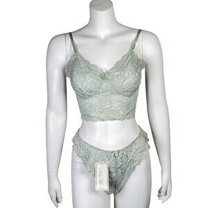 Rene Rofe Lingerie Unforgettable Lace Bralette and Panty Set Size M Sage Green